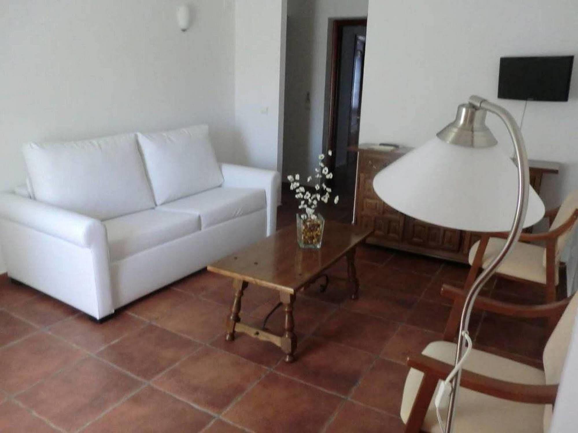 Alter do Chão Varandas De Alter Hotel & Spa מראה חיצוני תמונה